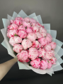 Букет из 35 Розовых Пионов