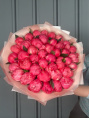 Букет из 51 Кораллового Пиона