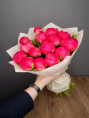 Букет из 15 Коралловых Пионов