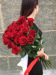 Букет из 25 роз 80 см