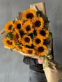 Букет из 15 Подсолнухов