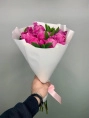 Букет из 7 Малиновых Пионов