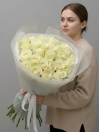 Букет из 25 Белых роз Классика