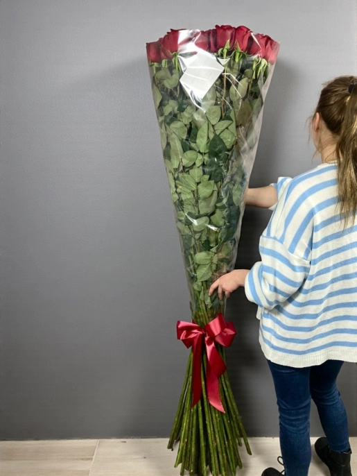 Букет из 51 розы 180 см