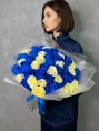 Букет из 51 Белой и Синей Розы