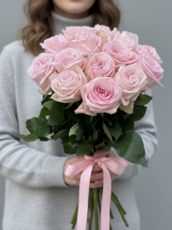 Букет из 15 Роз Пинк Охара (Pink O’Hara)