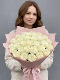 Букет из 35 Белых роз Классика